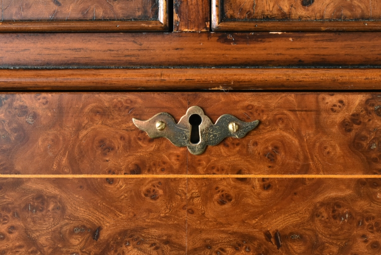 ひと際目を引くセクレタリーライティングビューロー【cw47】