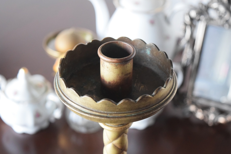 fo125-1　キャンドルスタンド