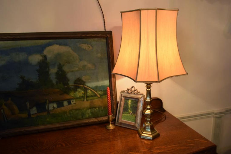 sl86　1灯式スタンドランプ(シェード付き)