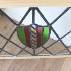 カラフルなガラスが用いられたステンドグラス【7738-A】