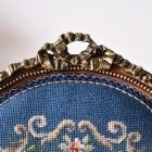 プチポワン生地が素晴らしいウォールナットサロンチェア【c317-3】