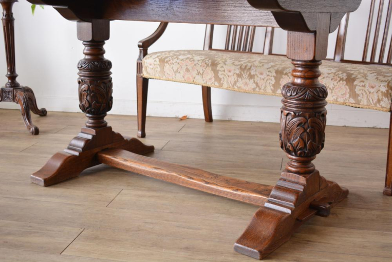 t14　ダイニングテーブル