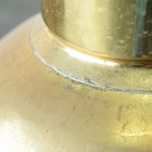 真鍮の輝きと手仕事の温もり、ハンマリング加工のブラスフラワーベース【8532】