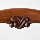 優雅で華やかなデザインが魅力のウォールナットバルーンチェア【c215-5】