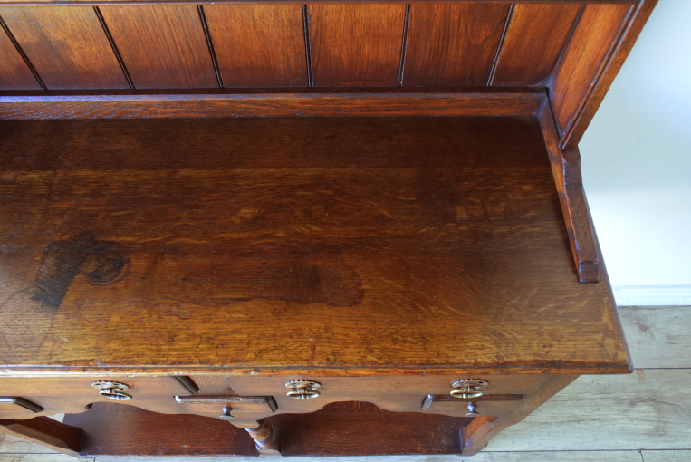 k153　Titchmarsh & Goodwin　カップボード