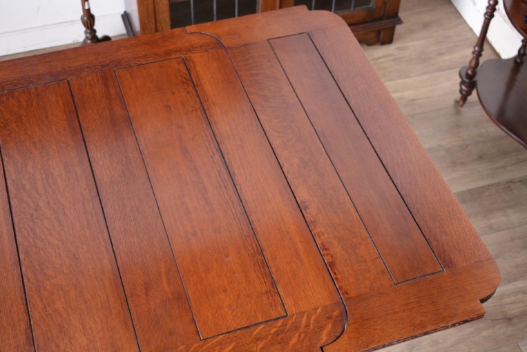 t149　ドロリーフテーブル　