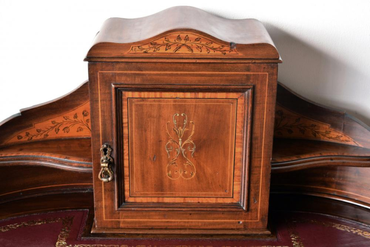 レザートップのデスク これくらいのサイズが欲しかった！英国レザートップデスク 59269