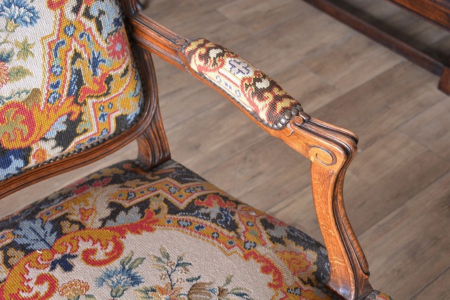 プチポワンアームチェア　c209