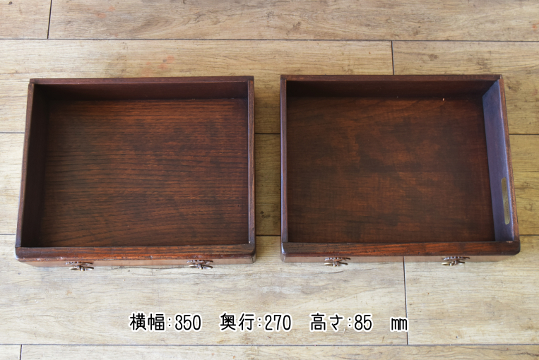 k153　Titchmarsh & Goodwin　カップボード