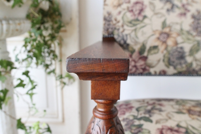 423　アームチェア