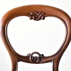 優雅で華やかなデザインが魅力のウォールナットバルーンチェア【c215-5】