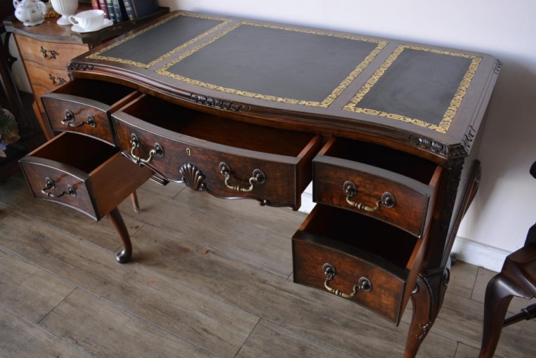 276　レザートップ