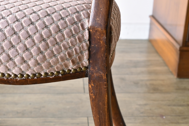 c271-1　バルーンバックチェア