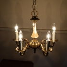 優美な曲線と重厚感あふれる真鍮の輝きが魅力の5灯式シャンデリア【sy439】