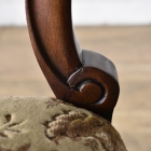 優雅で華やかなデザインが魅力のウォールナットバルーンチェア【c215-6】