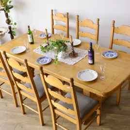 オランダから届いたずっしりとしたオークダイニングテーブル【00008-4】