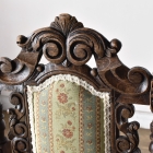 見事な彫刻が美しいキッズアームチェア【c304】