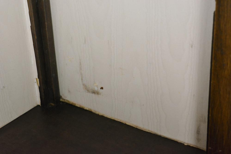 ヴィクトリアンキャビネット【k134】