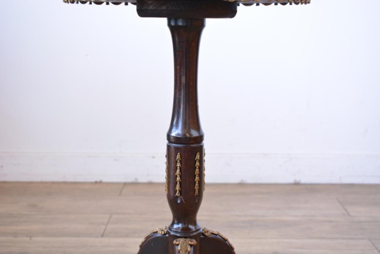 t194　マーブルトップワインテーブル