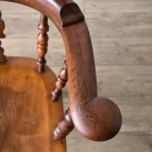 アンティークらしい味わいが魅力のダブルボウバックウィンザーアームチェア【c260-3】